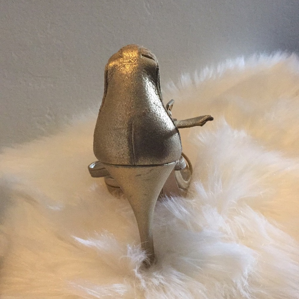 Gorgeous Shoes! - Picture 3 of 3